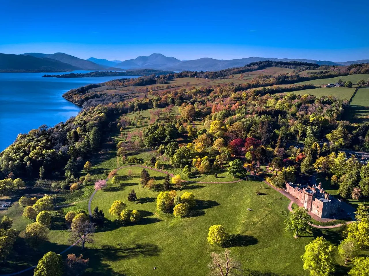 Loch Lomond Scotland scenic mountain and lake view — Victour Travel UK tour destination
