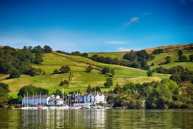 Windermere lake cruise Cumbria — Lake District day trip